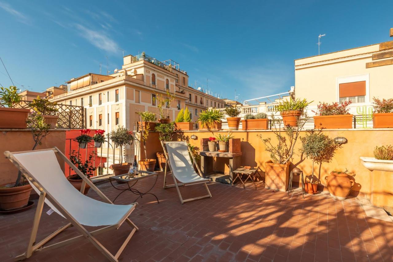 Bright And Comfy Terraced Apartment In Trastevere Roma Ngoại thất bức ảnh