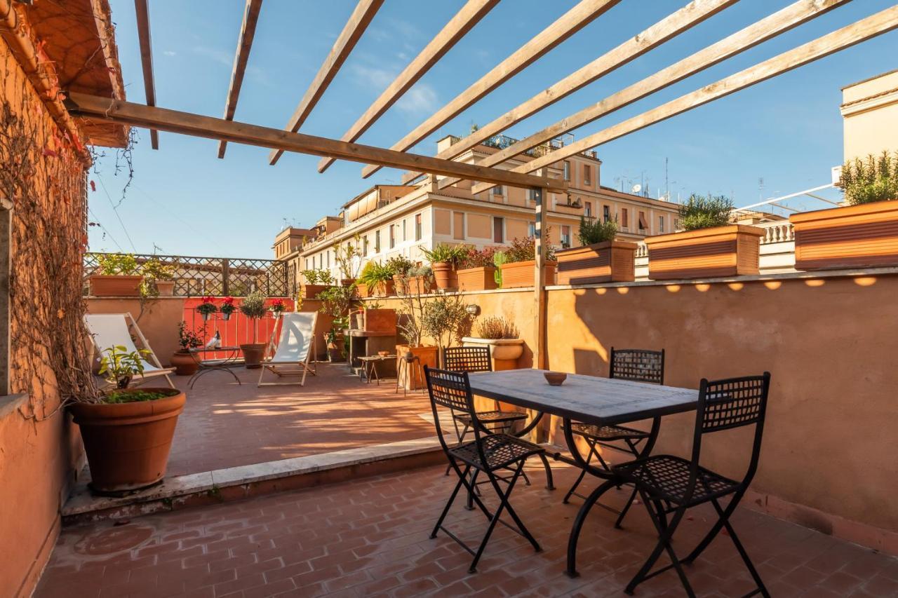 Bright And Comfy Terraced Apartment In Trastevere Roma Ngoại thất bức ảnh