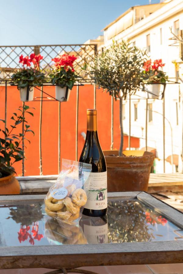 Bright And Comfy Terraced Apartment In Trastevere Roma Ngoại thất bức ảnh